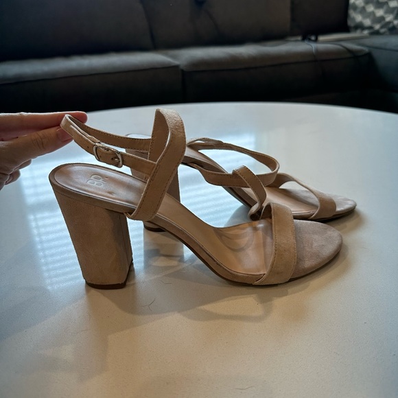 BP Nude Suede Block Heel - Picture 1 of 3